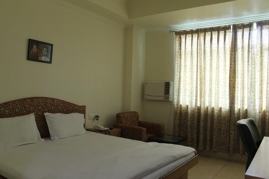 Bodhgaya Gautam Hotell Rom bilde